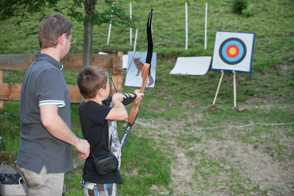 Sport & Familienhotel Baerenwirt Aich  Exteriör bild